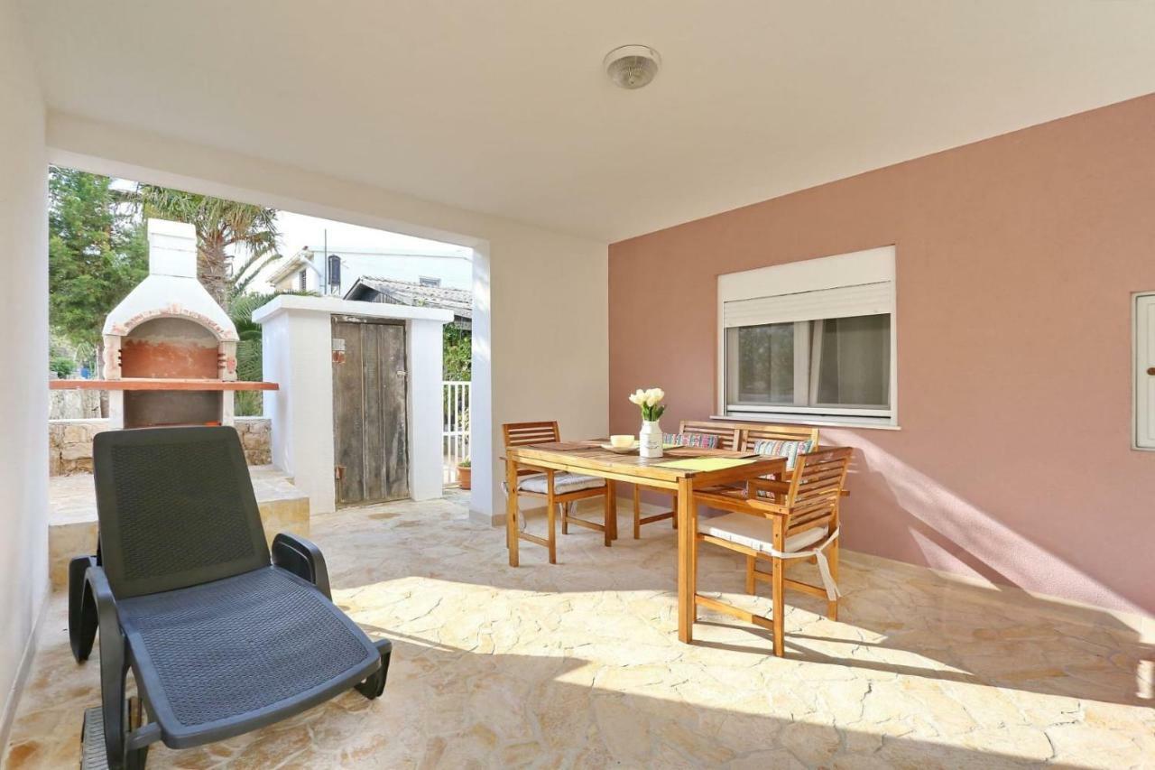 Ferienwohnung Malu Vir Exterior foto